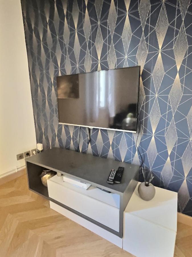 Les Recollets Apartment ชาลงส์-อ็อง-ชองปาญ ภายนอก รูปภาพ