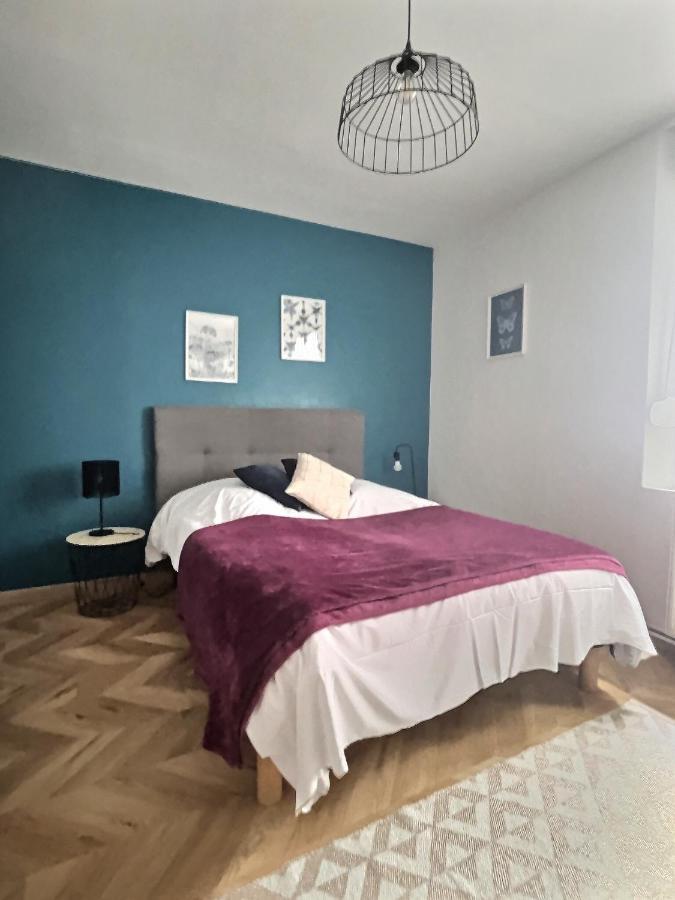 Les Recollets Apartment ชาลงส์-อ็อง-ชองปาญ ภายนอก รูปภาพ
