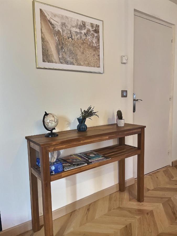 Les Recollets Apartment ชาลงส์-อ็อง-ชองปาญ ภายนอก รูปภาพ